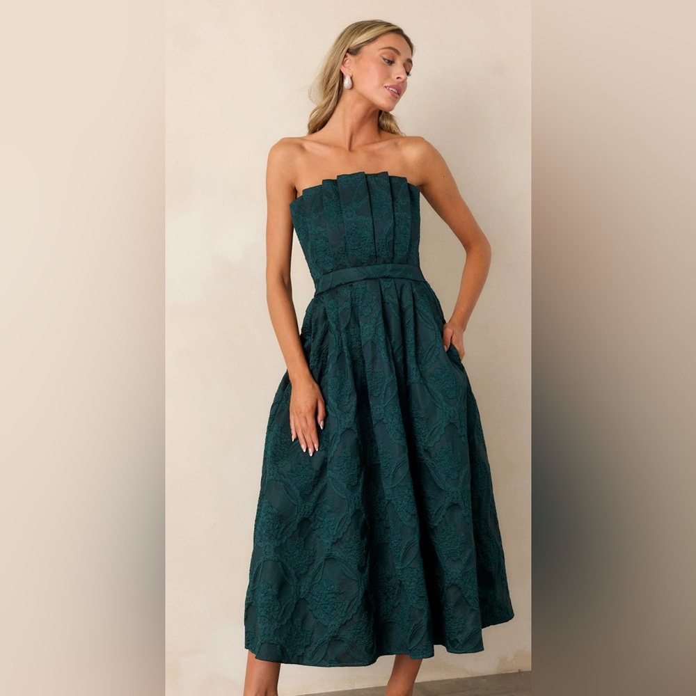 Chic Strapless Dark Green Midi Dress